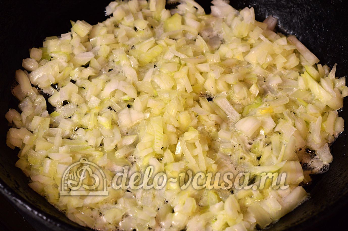 Шаг 1 приготовления Лаваш с сыром и луком