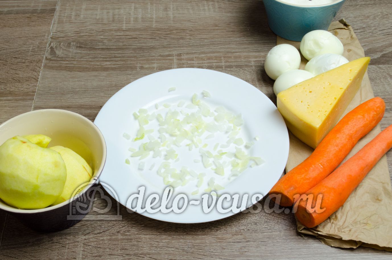 Шаг 6 приготовления Салат из яблока, моркови и сыра