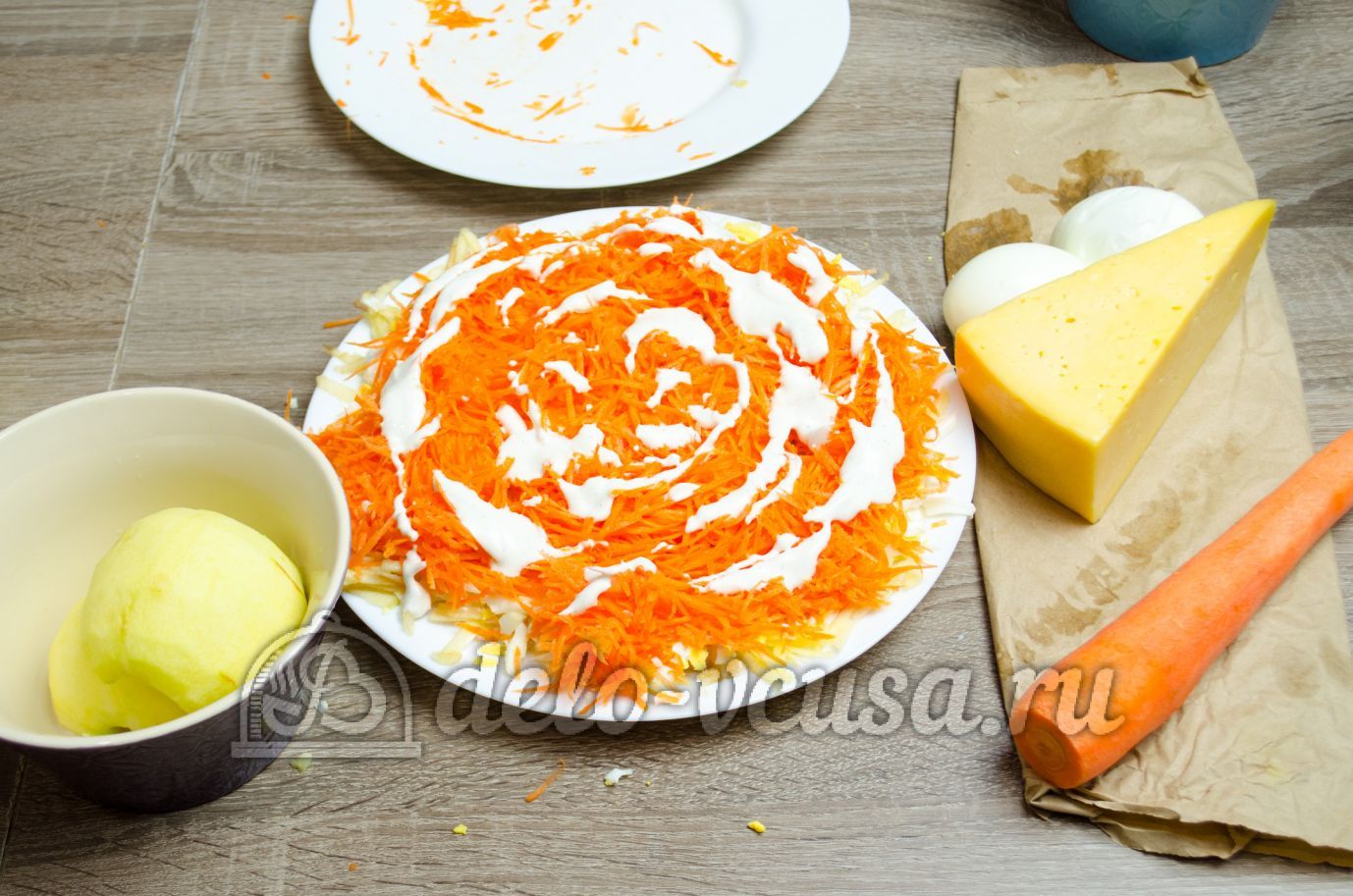 Шаг 9 приготовления Салат из яблока, моркови и сыра