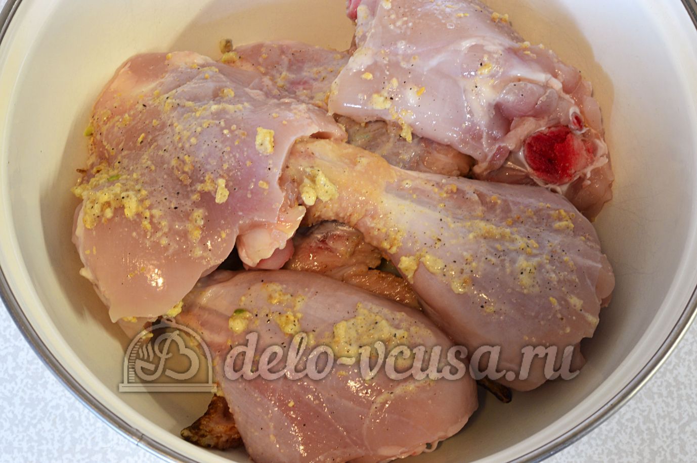 Шаг 4 приготовления Курица маринованная в кефире в духовке