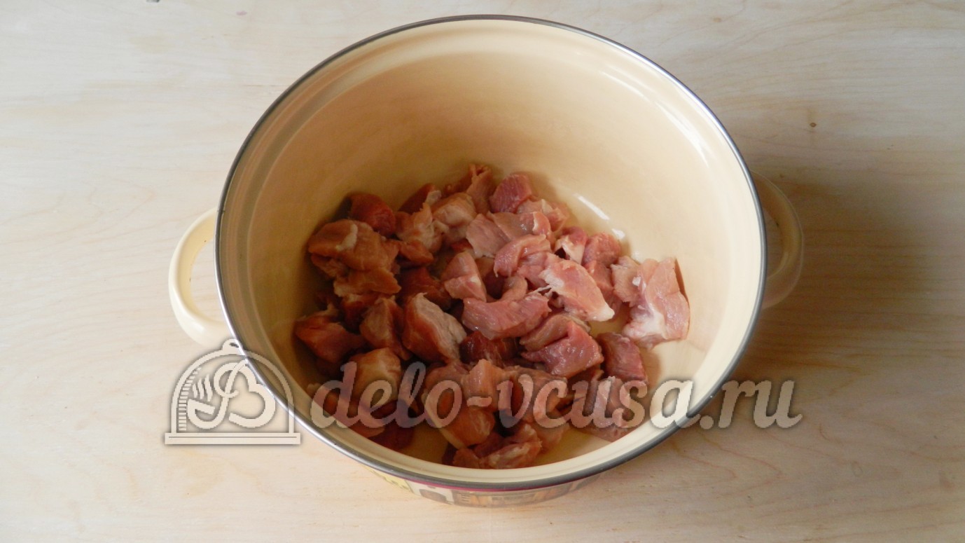 Шаг 1 приготовления Щи из квашеной капусты