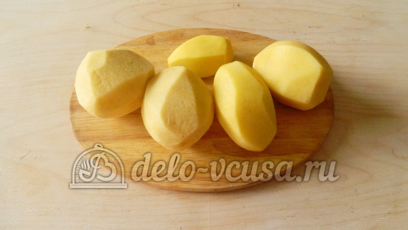 Шаг 1 приготовления Картофельные чипсы в микроволновке