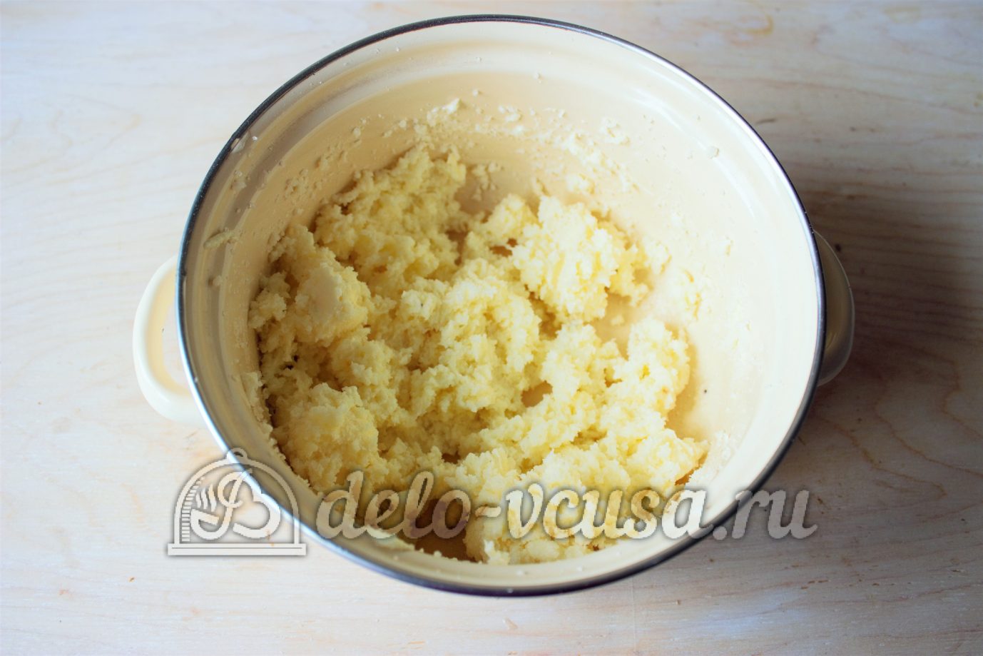 Шаг 1 приготовления Маффины с черешней