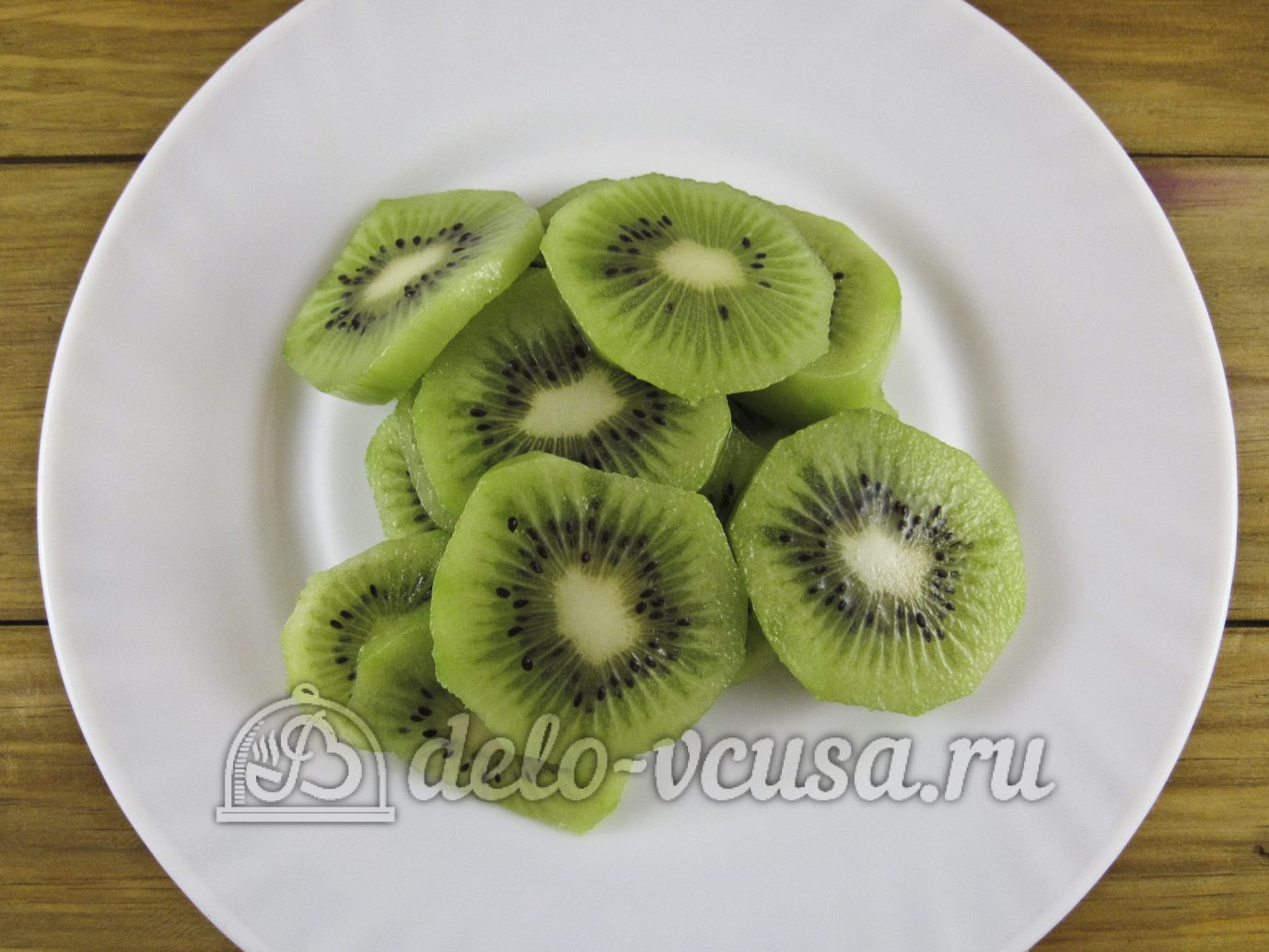 Шаг 3 приготовления Овсяный смузи с бананом и киви