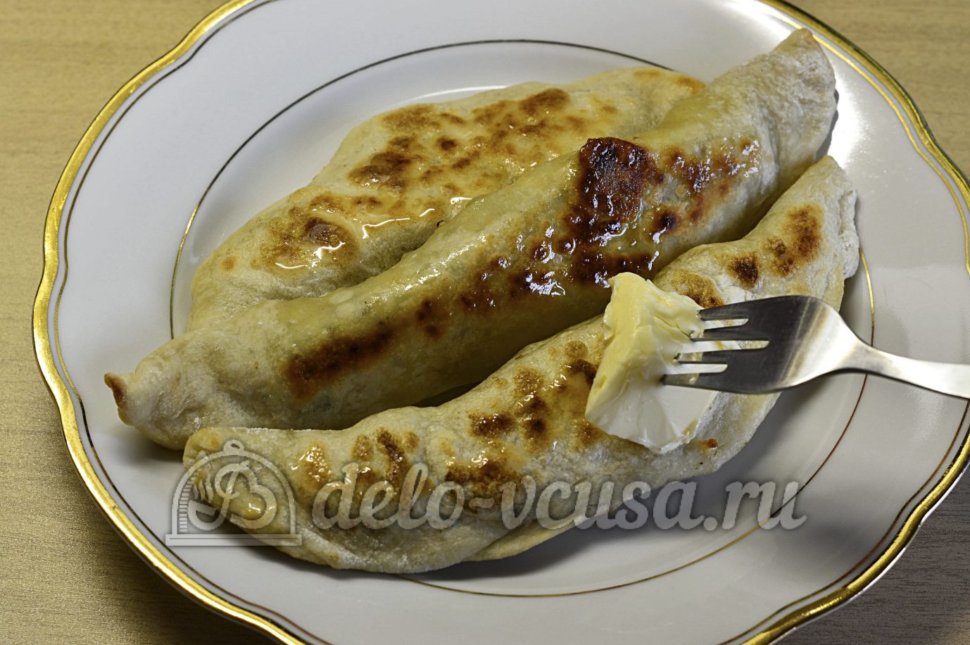 Шаг 16 приготовления Кутабы с сыром и зеленью