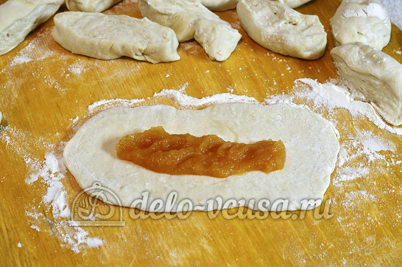 Шаг 7 приготовления Кутабы с повидлом