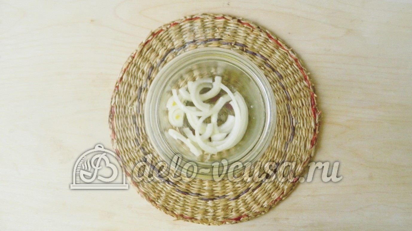 Шаг 4 приготовления Маринованная скумбрия в банке