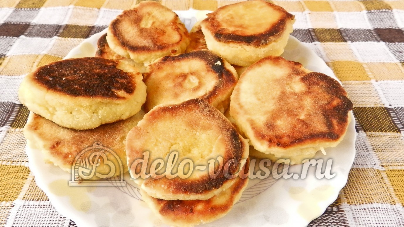 Шаг 8 приготовления Сырники с кукурузной мукой