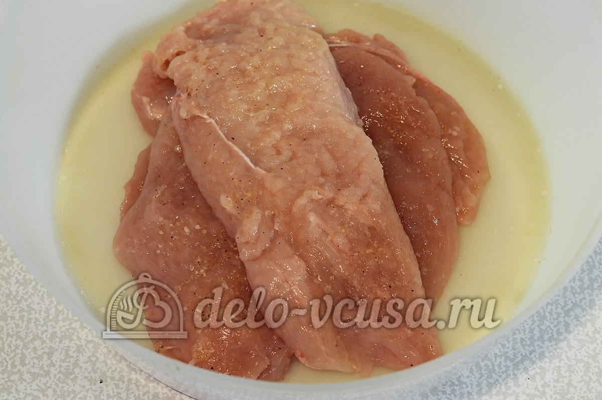 Шаг 1 приготовления Куриный рулет с овощами