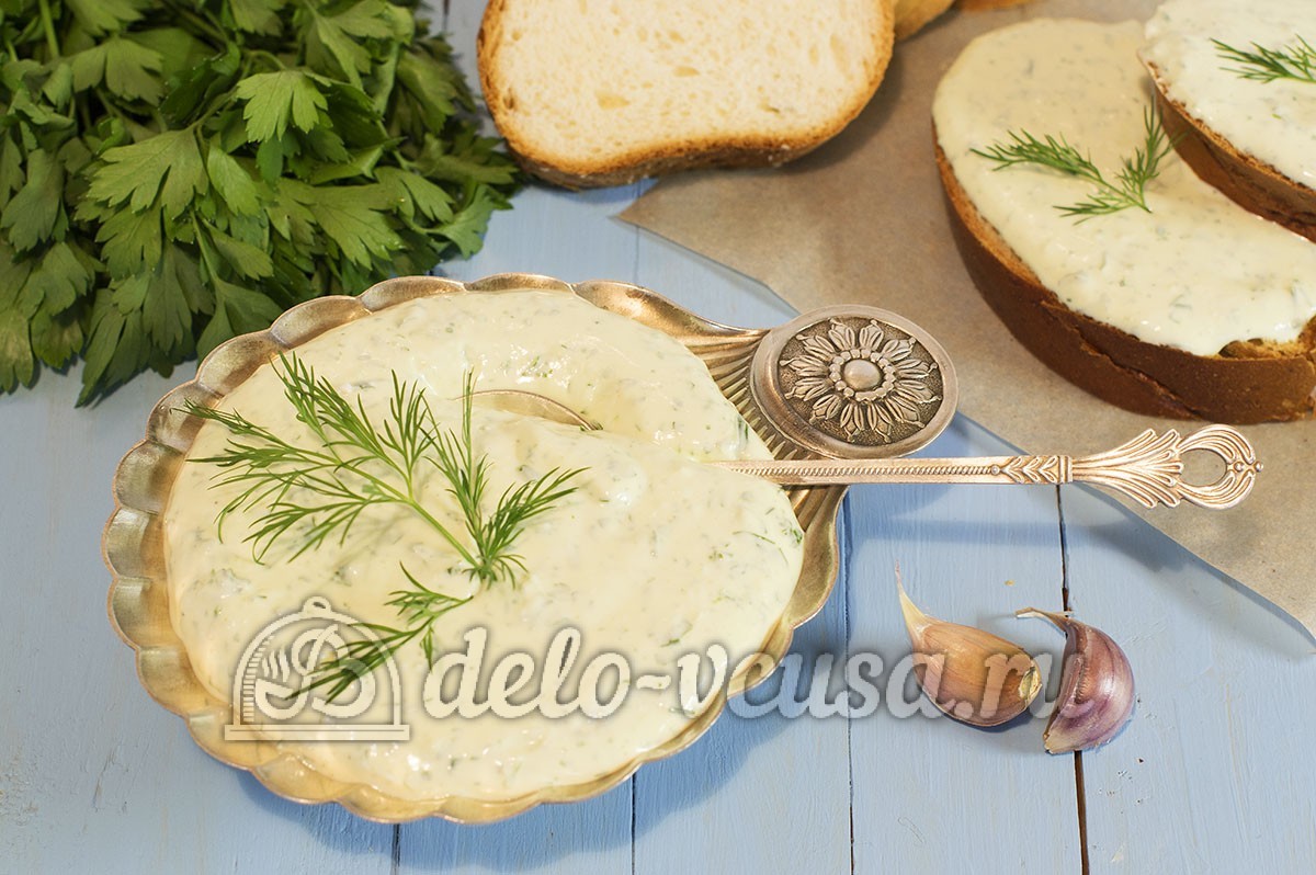Шаг 9 приготовления Творожная закуска с зеленью и чесноком
