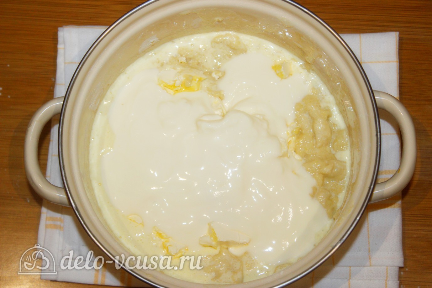 Шаг 7 приготовления Кулич на сметане