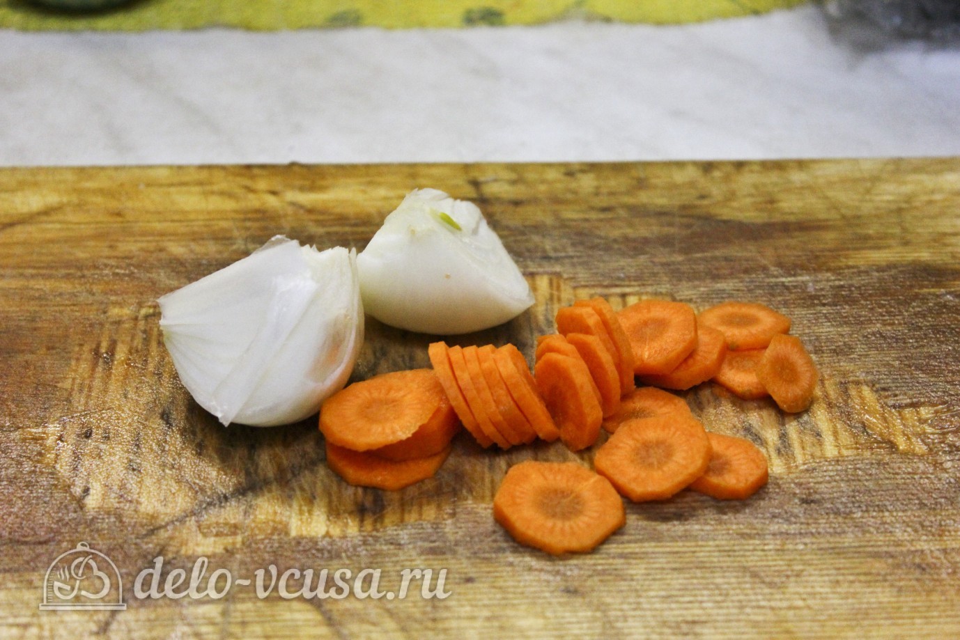 Шаг 1 приготовления Щи с курицей и грибами
