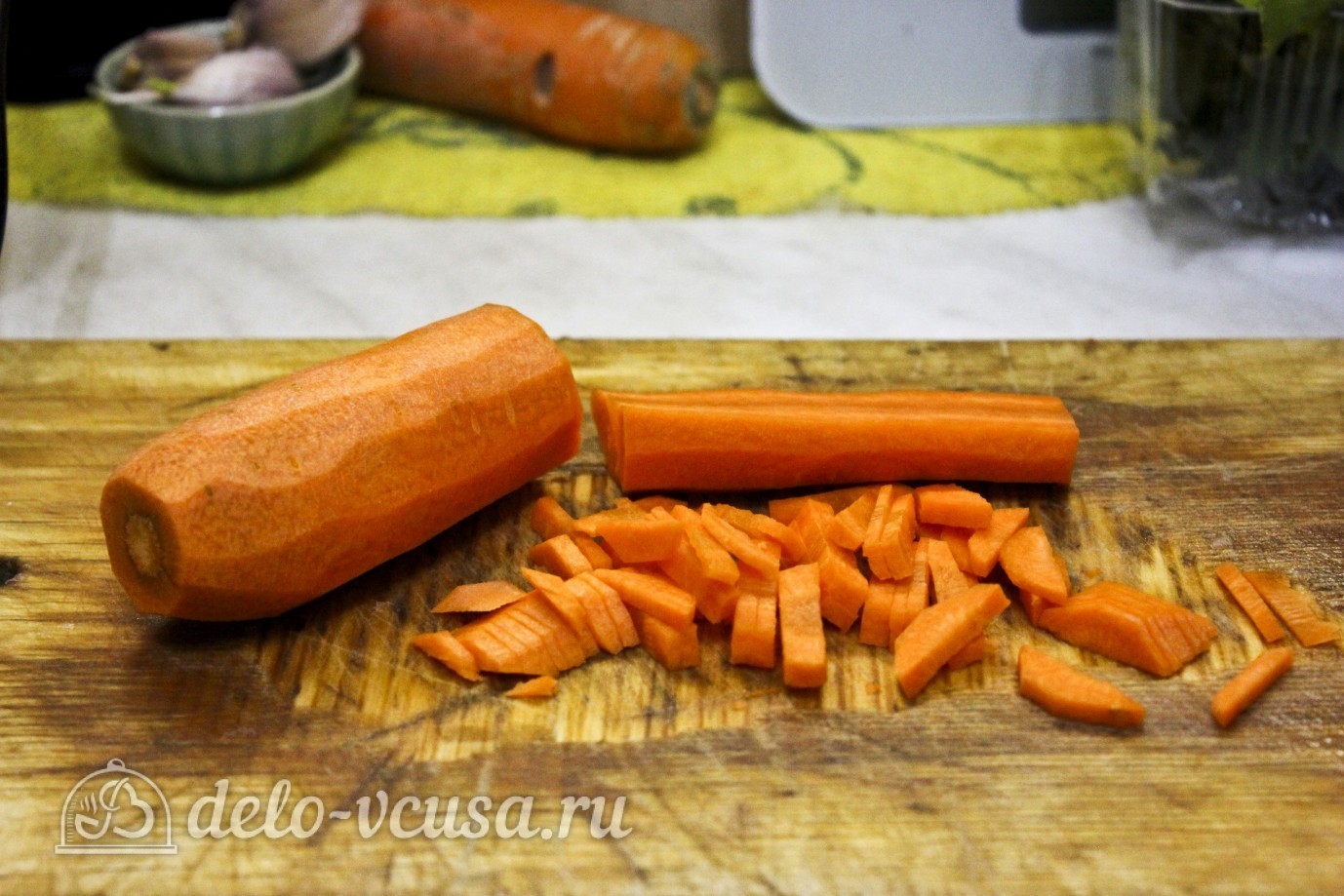 Шаг 3 приготовления Щи с курицей и грибами