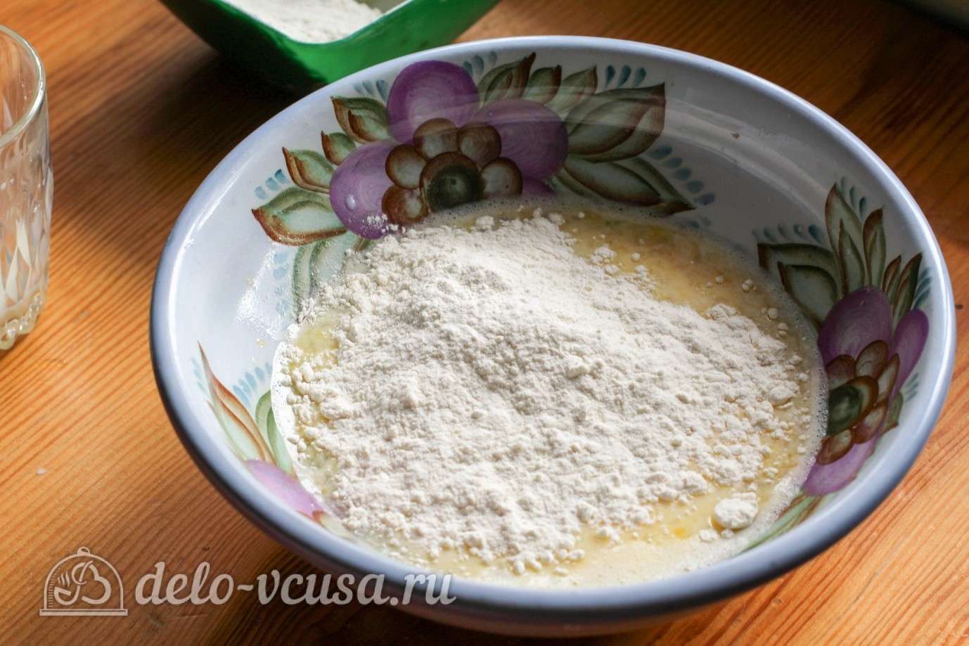 Шаг 3 приготовления Блинчики с ветчиной и яйцом
