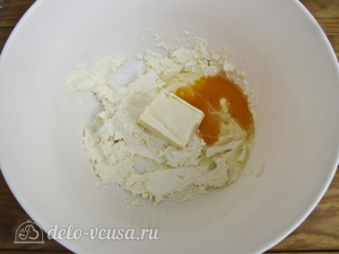 Шаг 3 приготовления Плавленый сыр с ветчиной