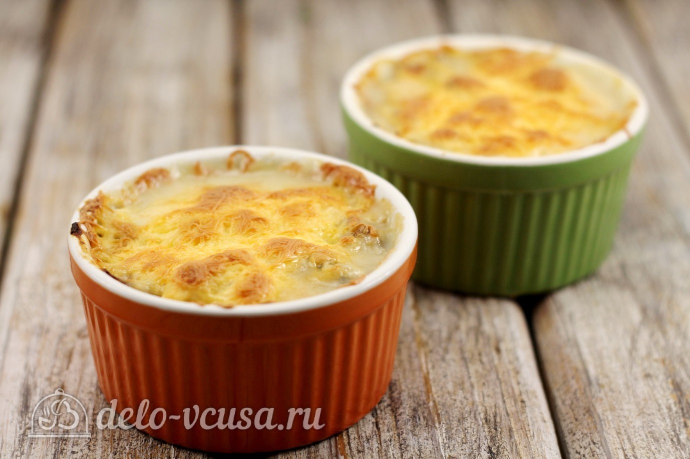 Шаг 12 приготовления Жульен с курицей и грибами