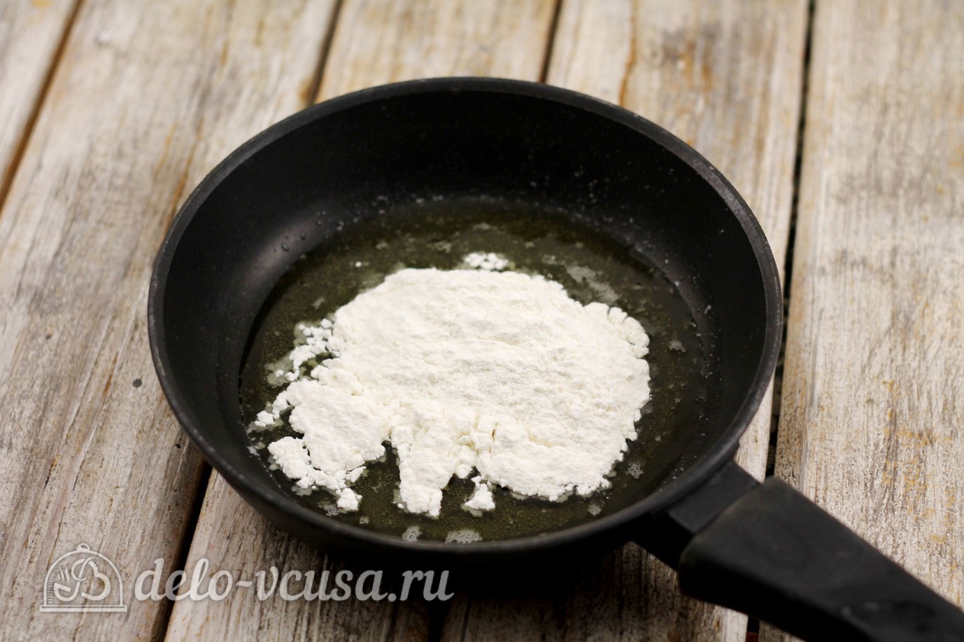 Шаг 6 приготовления Жульен с курицей и грибами