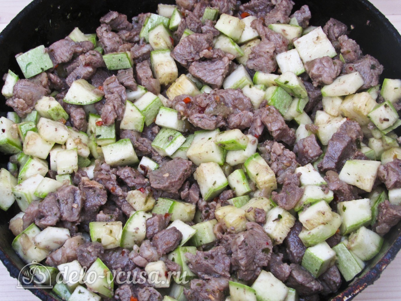 Шаг 8 приготовления Жареное мясо с кабачками