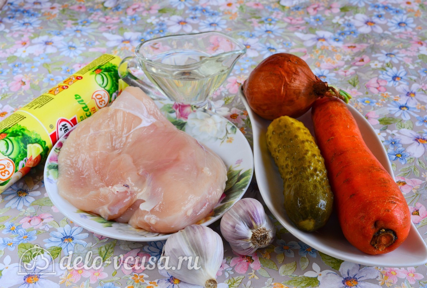 Ингредиенты Салат с курицей и овощами Фото ингредиенты Салат с курицей и овощами