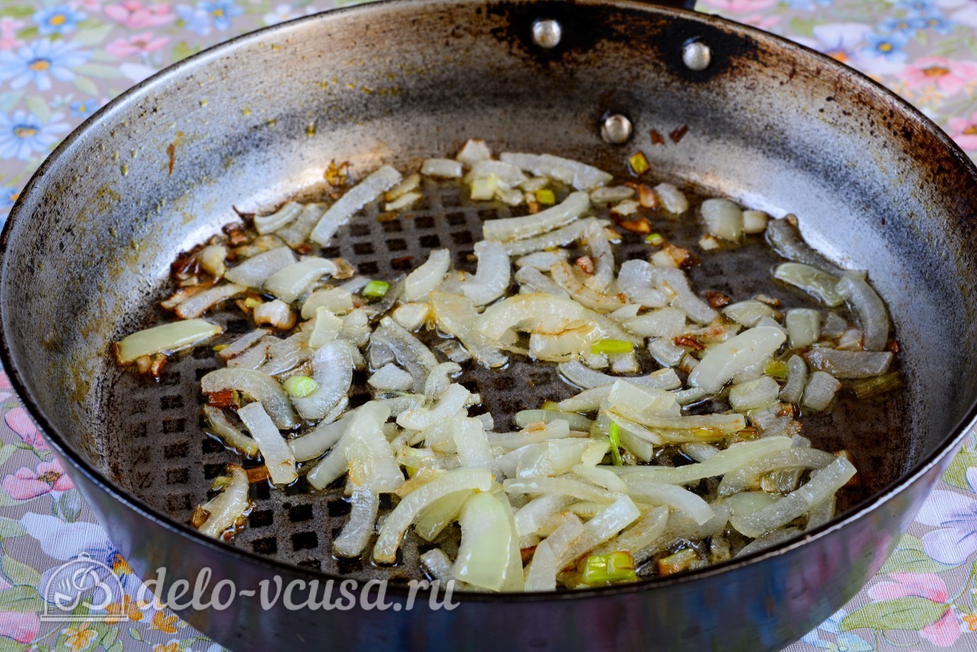 Шаг 3 приготовления Салат с курицей и овощами