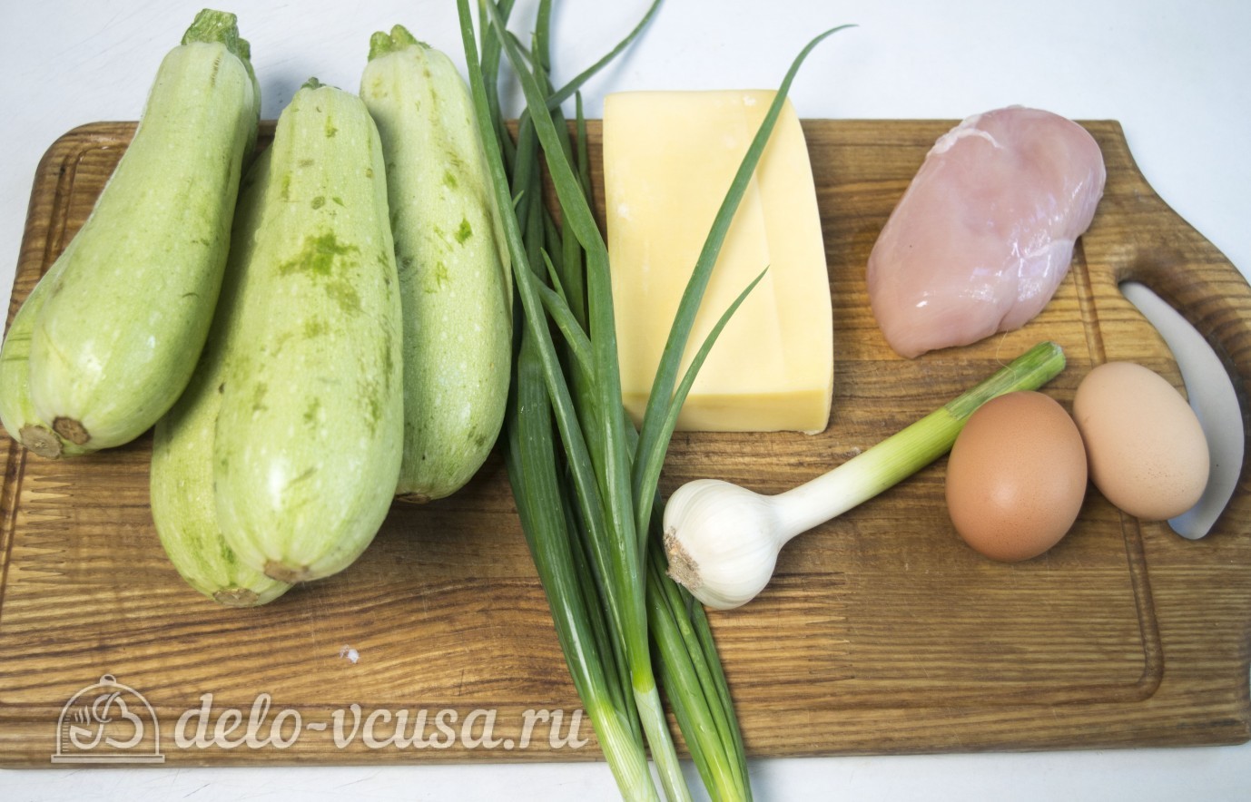 Ингредиенты Фаршированные кабачки с курицей и сыром в духовке Фото ингредиенты Фаршированные кабачки с курицей и сыром в духовке
