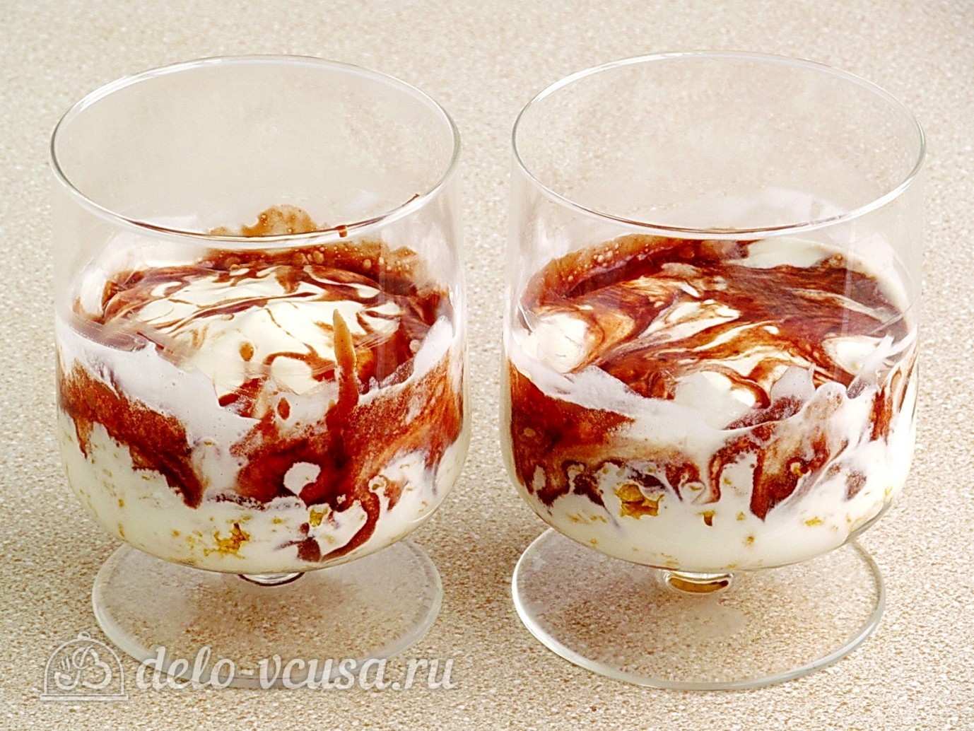 Шаг 7 приготовления Шоколадный санди с кукурузными хлопьями