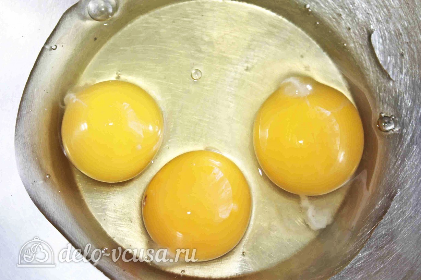 Шаг 2 приготовления Печенье на кефире