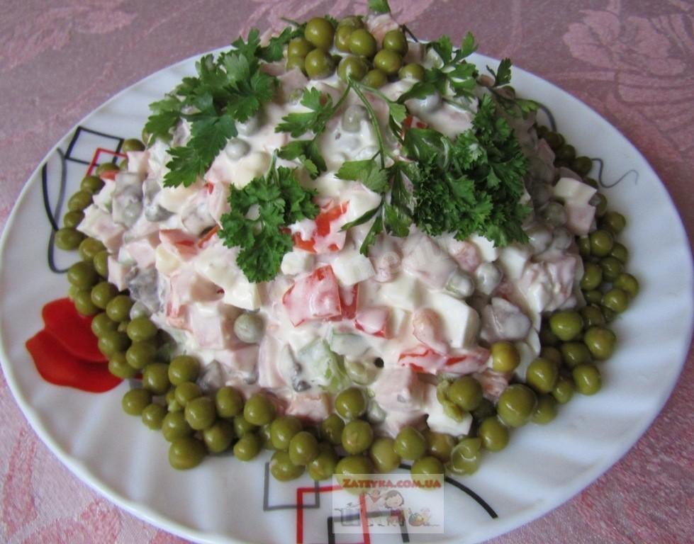 Обложка рецепта Салат с ветчиной, яйцами и овощами