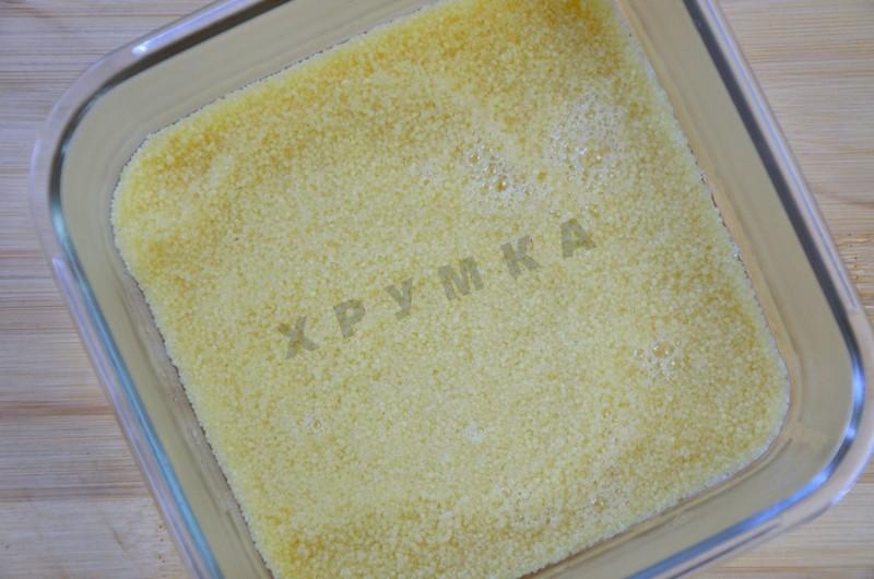 Шаг 2 приготовления Салат из кускуса моцареллы и помидор черри