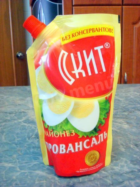 Шаг 4 приготовления Салат из вареной свеклы с майонезом и чесноком