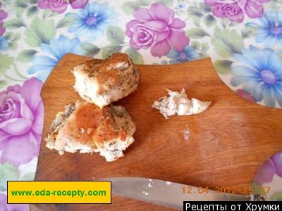 Шаг 3 приготовления Салат с фаршированными яйцами