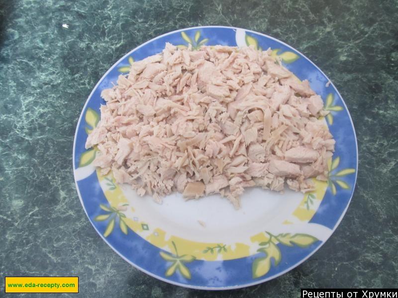 Шаг 1 приготовления Салат Арбузная долька с курицей