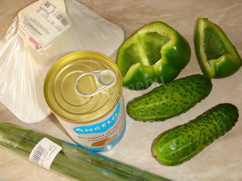 Шаг 1 приготовления Зелёный греческий салат с сыром фета