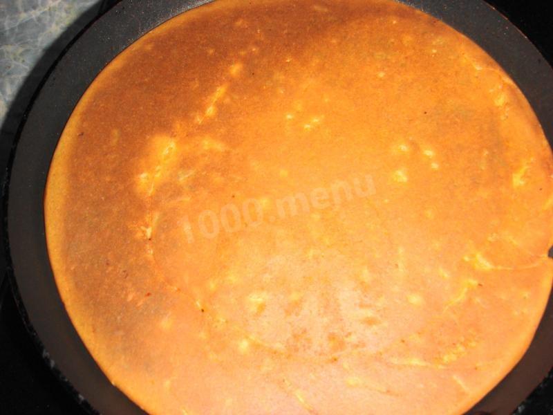 Шаг 8 приготовления Грибной салат Пенек с опятами и ветчиной и блинами