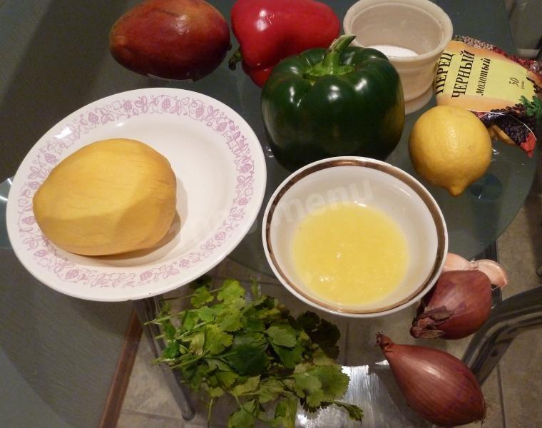 Шаг 1 приготовления Салат с манго и луком