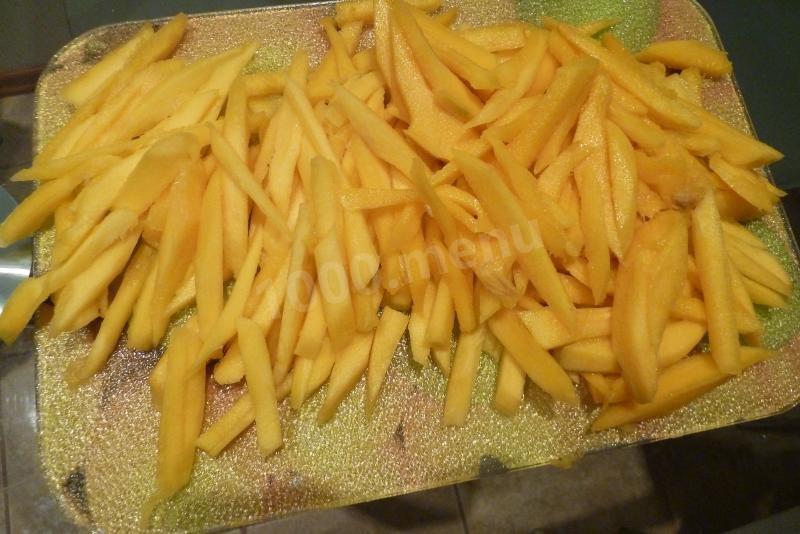 Шаг 5 приготовления Салат с манго и луком
