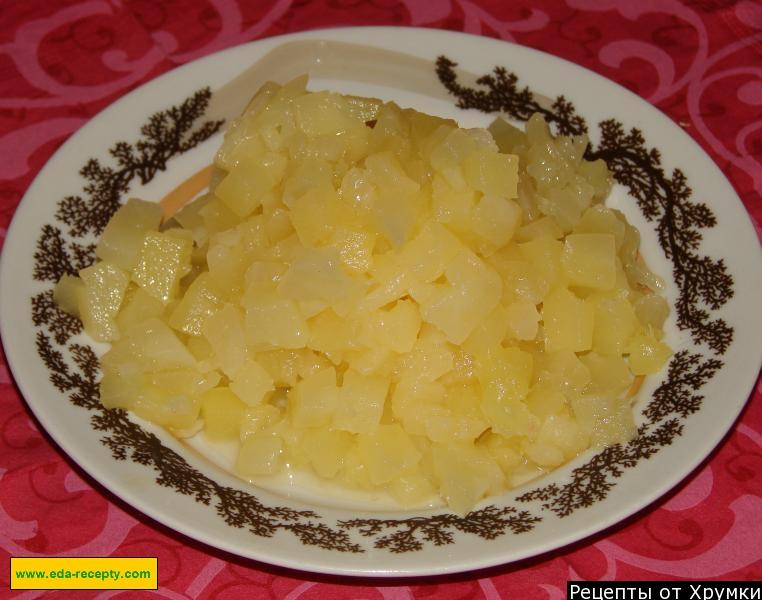 Шаг 6 приготовления Салат ананас сельдерей капуста крабовые палочки