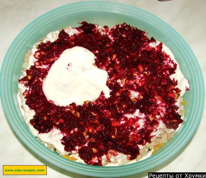 Шаг 6 приготовления Салат Гранатовый браслет с мясом