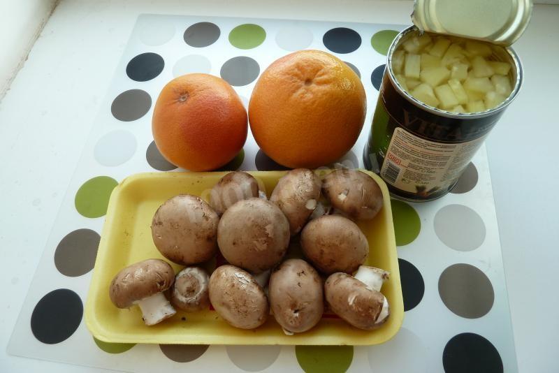 Шаг 1 приготовления Салат ананас шампиньоны грейпфрут