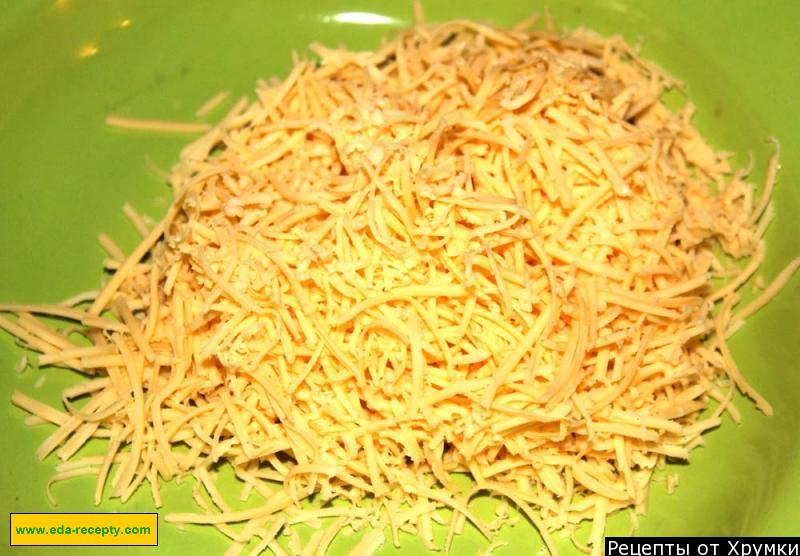 Шаг 6 приготовления Салат из ананасов курицы и сухариков