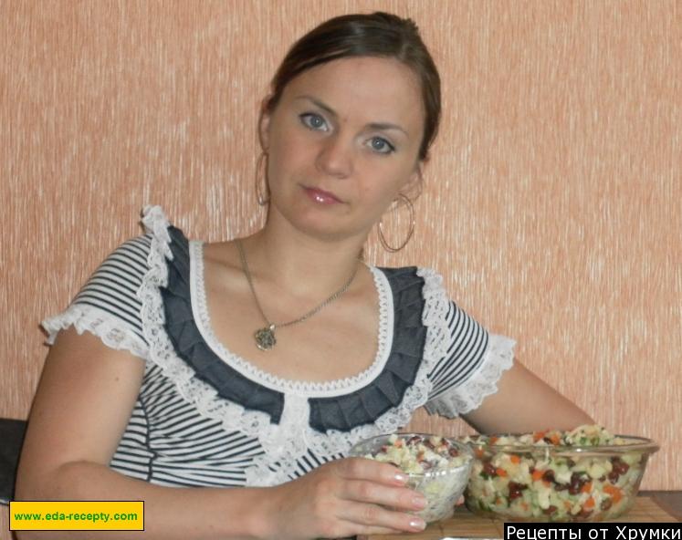 Шаг 11 приготовления Салат из копченой куриной грудки с фасолью и огурцами
