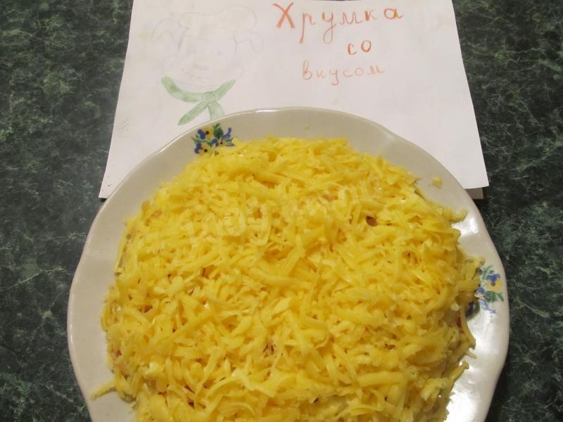 Шаг 6 приготовления Салат с болгарским перцем ветчиной, помидорами и сыром