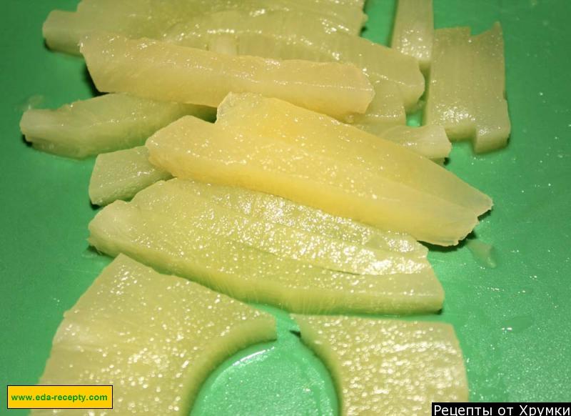 Шаг 2 приготовления Салат морковь крабовые палочки с ананасами Незабываемые ощущения
