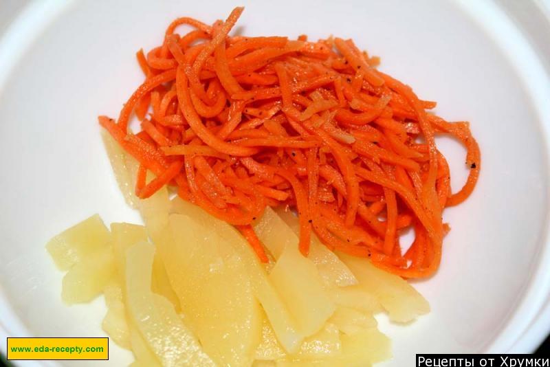 Шаг 3 приготовления Салат морковь крабовые палочки с ананасами Незабываемые ощущения