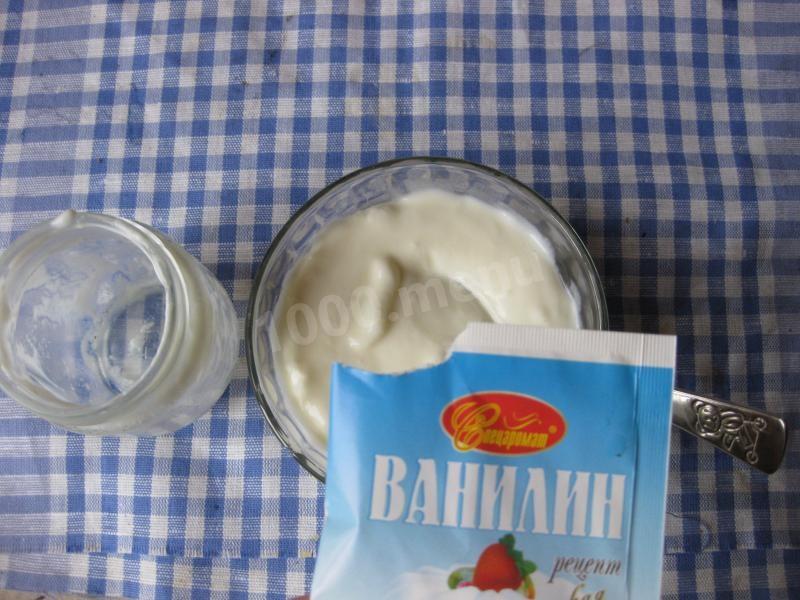 Шаг 7 приготовления Салат из сельдерея стеблевого с яблоком, йогуртом и морковью
