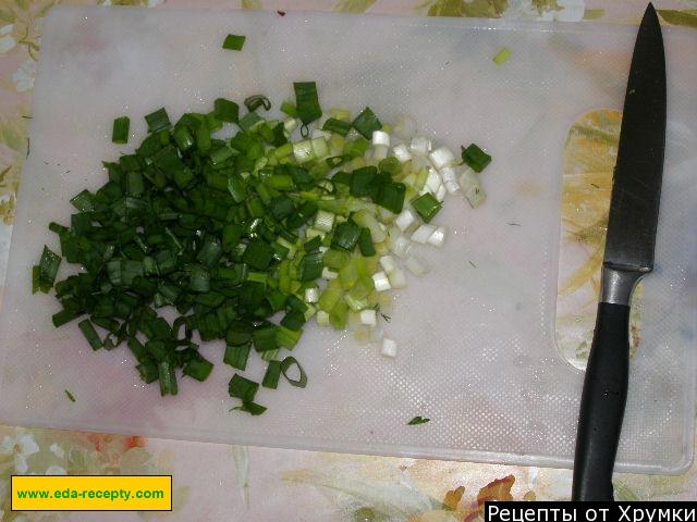 Шаг 7 приготовления Овощной Салат с капустой морковкой, болгарским перцем и яблоками
