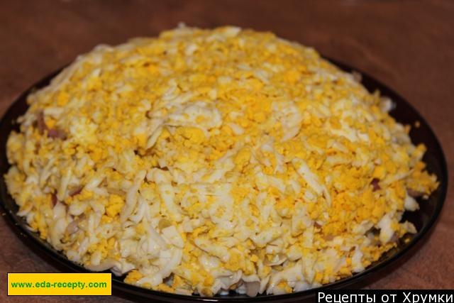 Шаг 11 приготовления Салат Нежный с курицей и огурцами