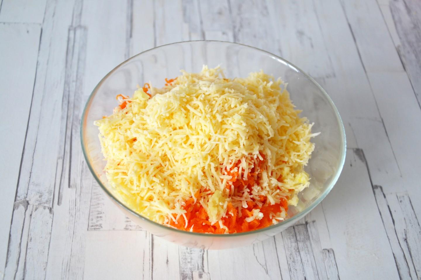 Шаг 6 приготовления Закуска из моркови и сыра в тарталетках