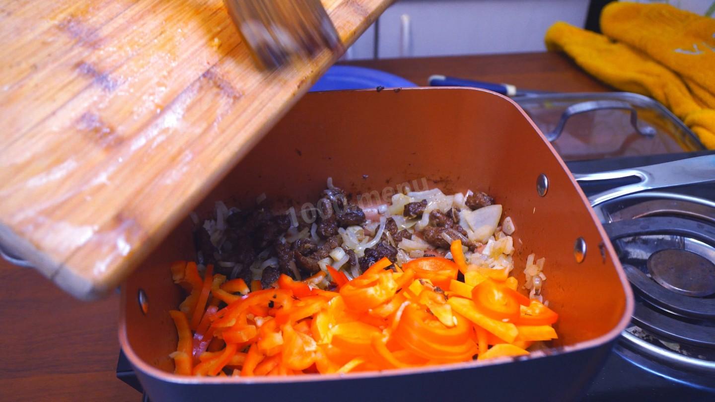 Шаг 12 приготовления Мясная закуска по-тайски с телятиной и перцем