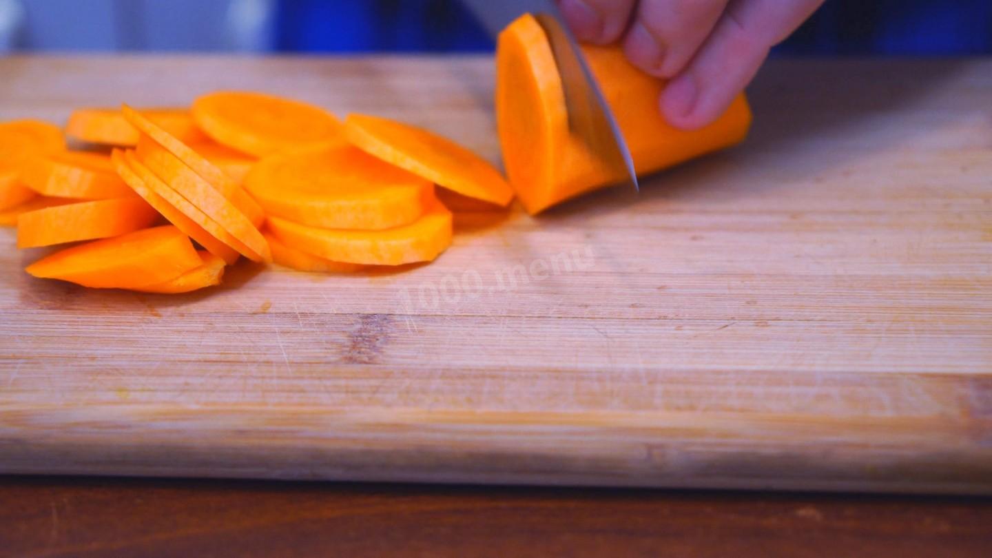 Шаг 7 приготовления Мясная закуска по-тайски с телятиной и перцем